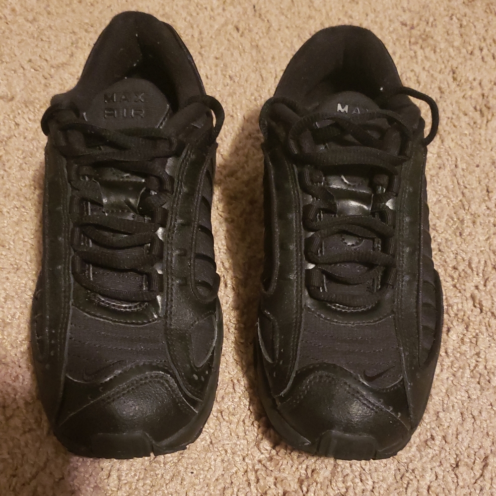 Nike Boys Air Max Tailwind IV 5.5Y